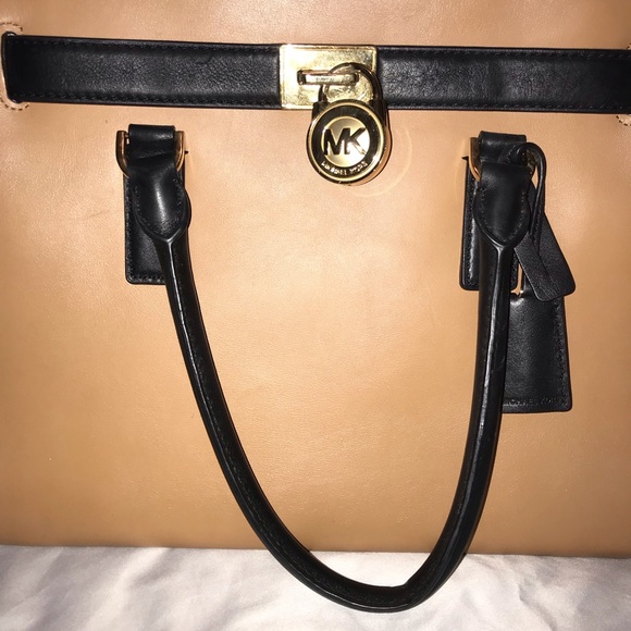 Michael Kors Bag - Picture 3 of 6